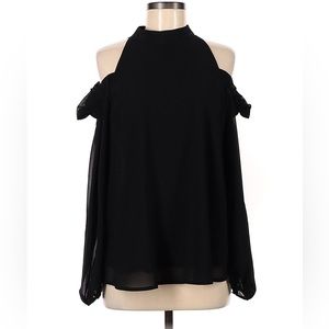 Trouve • Cold Shoulder • Black • Blouse • M